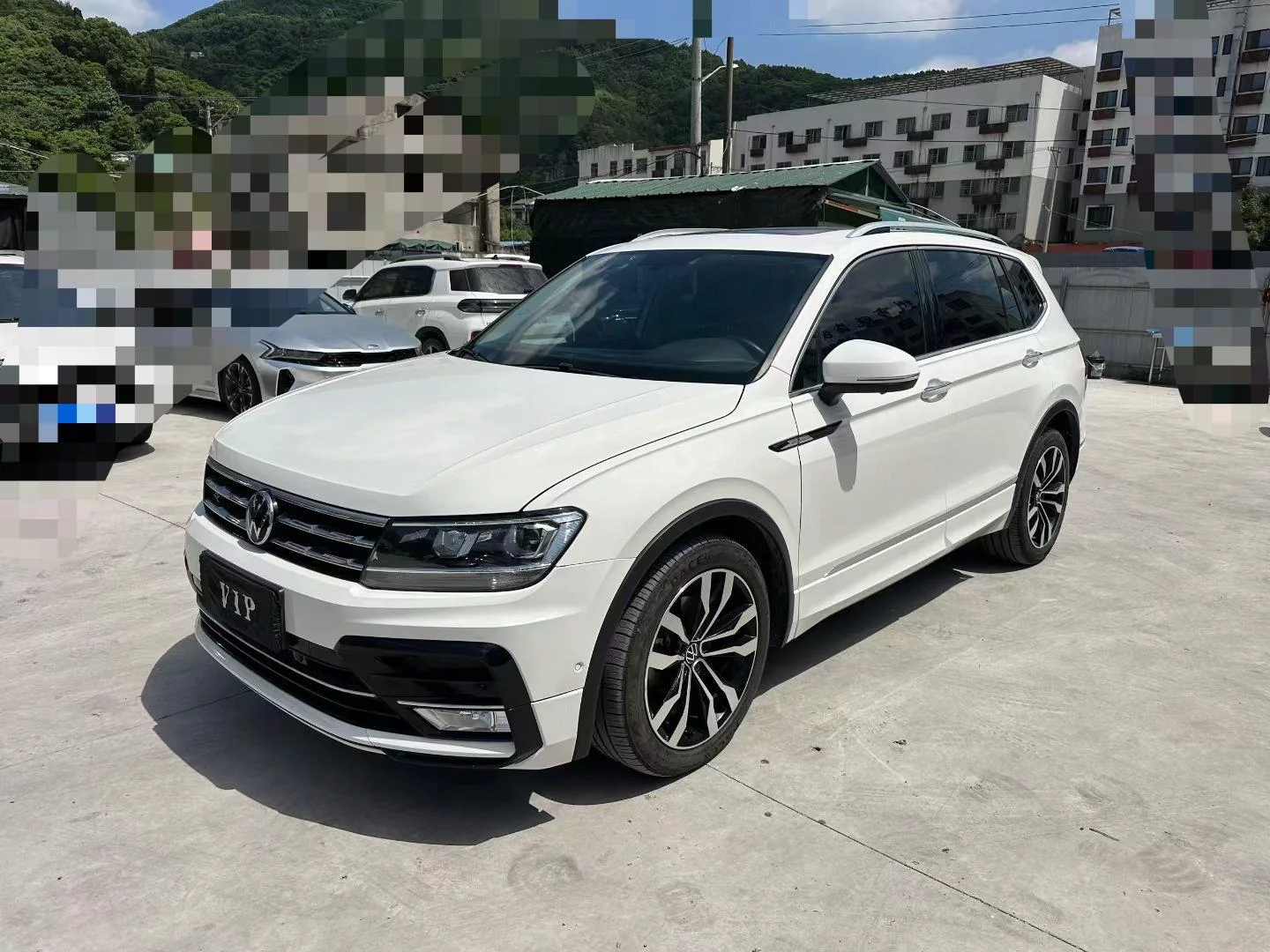 Volkswagen Tiguan L