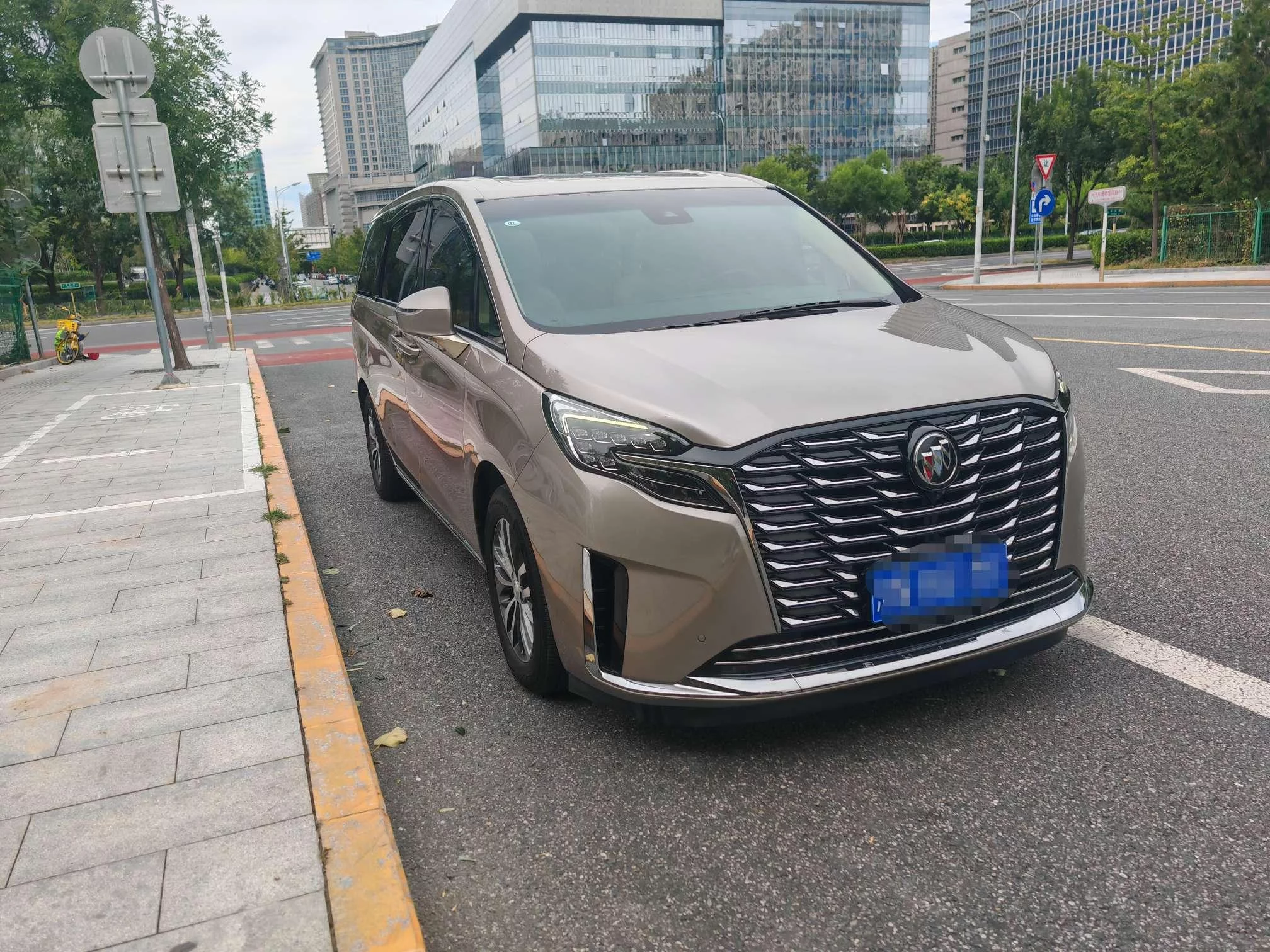 Buick GL8