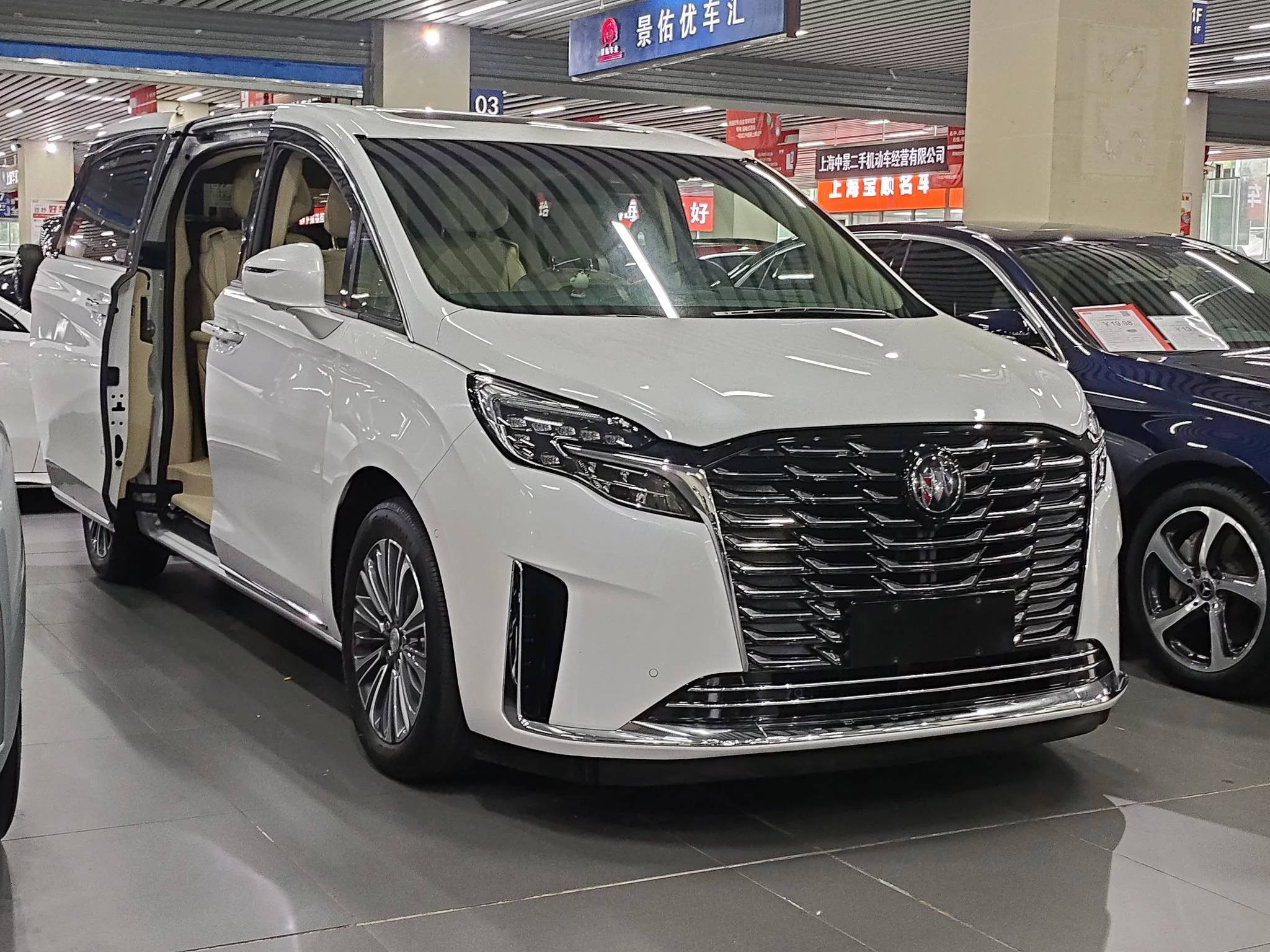 Buick GL8