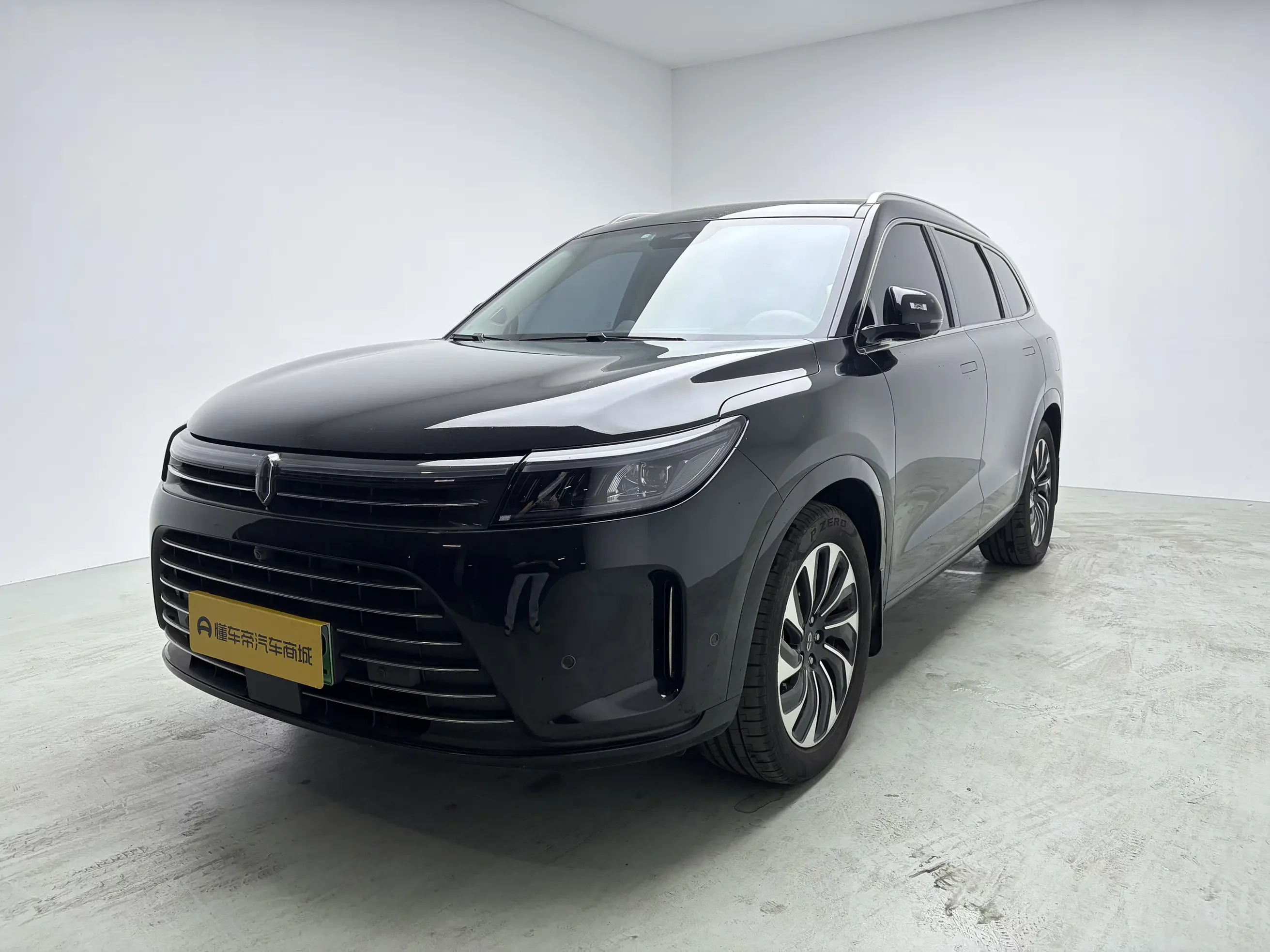 AITO M7