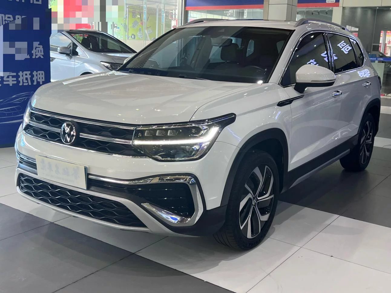 Volkswagen Tharu