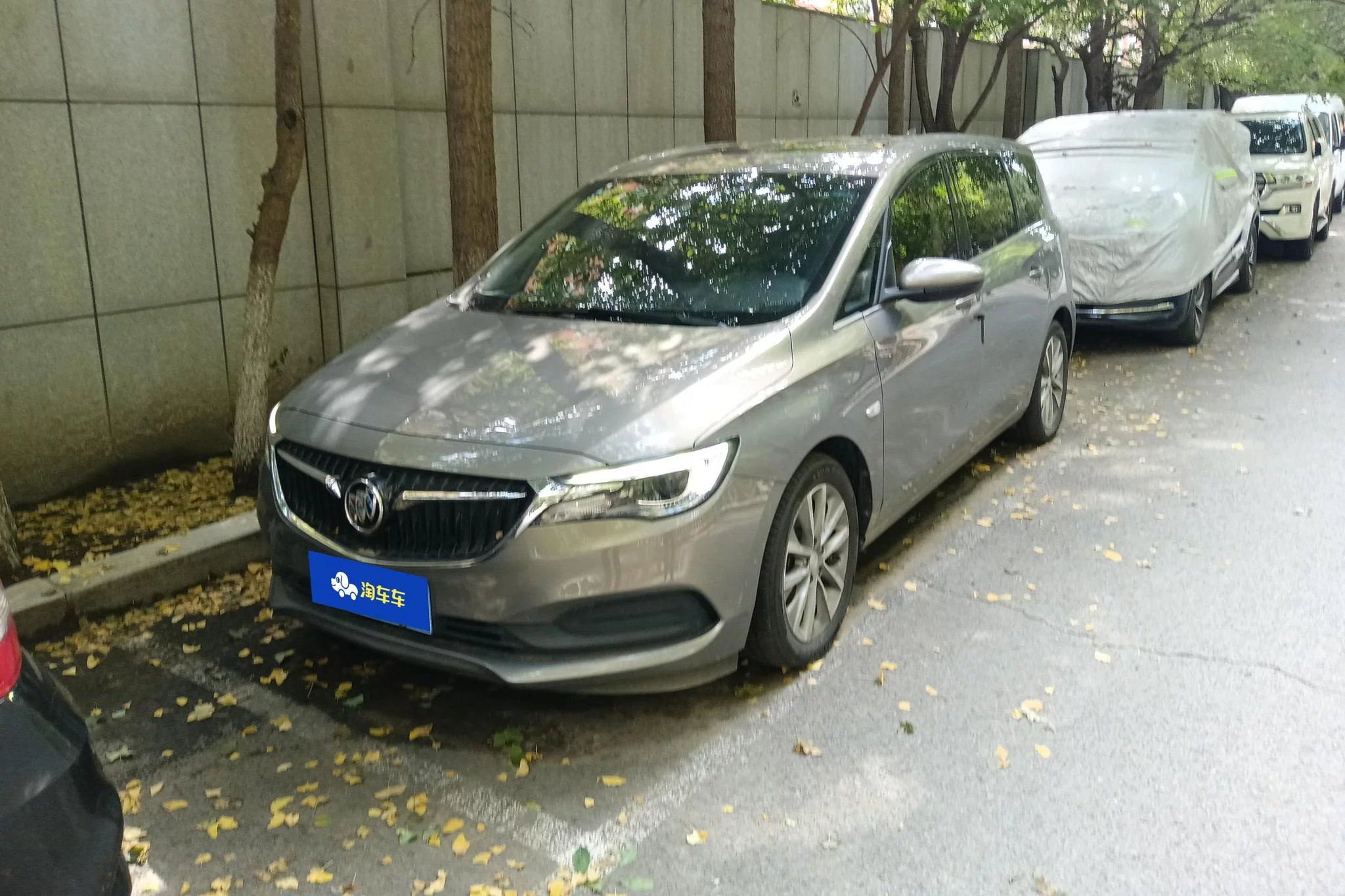 Buick GL6