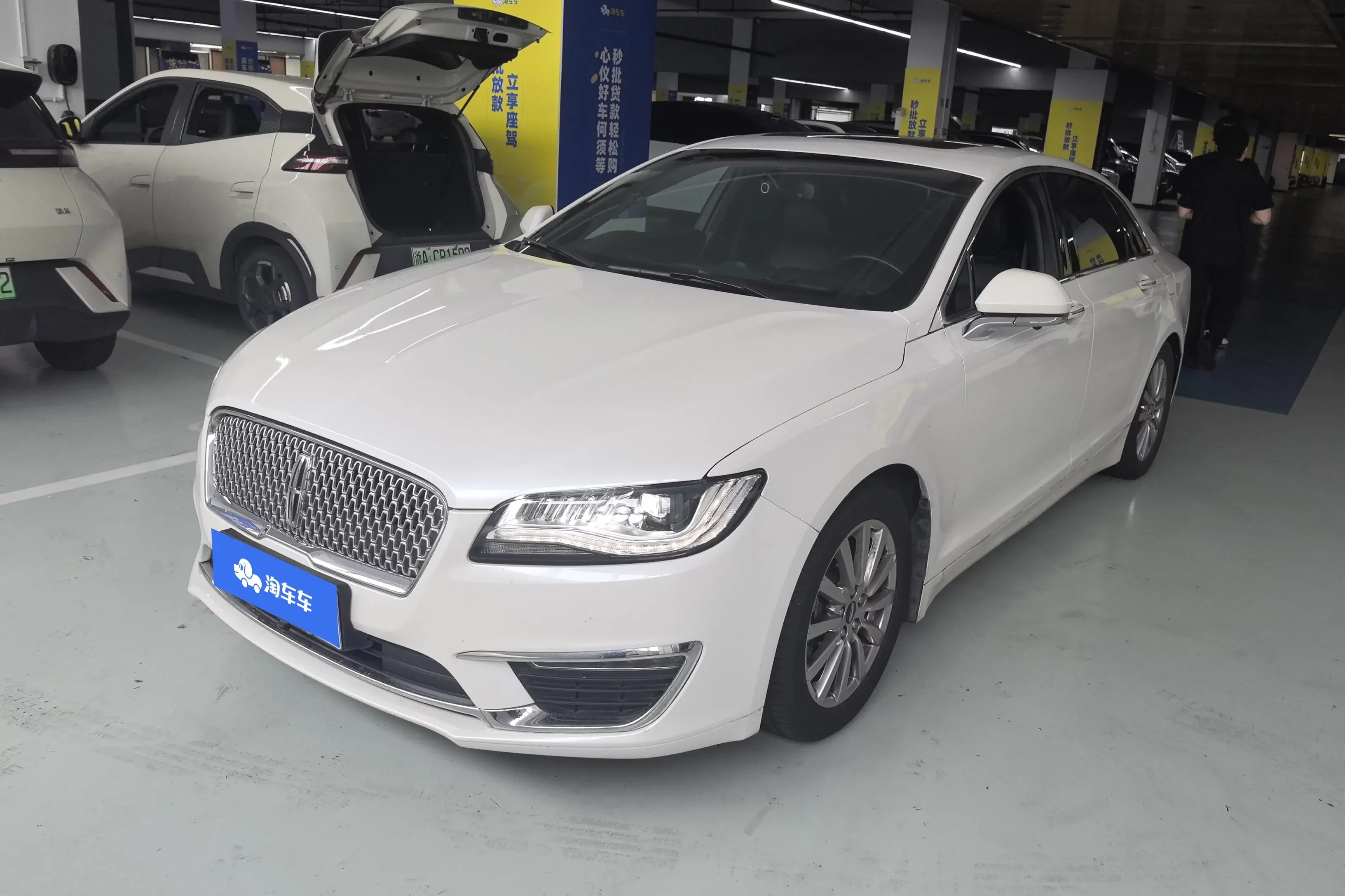 Lincoln MKZ