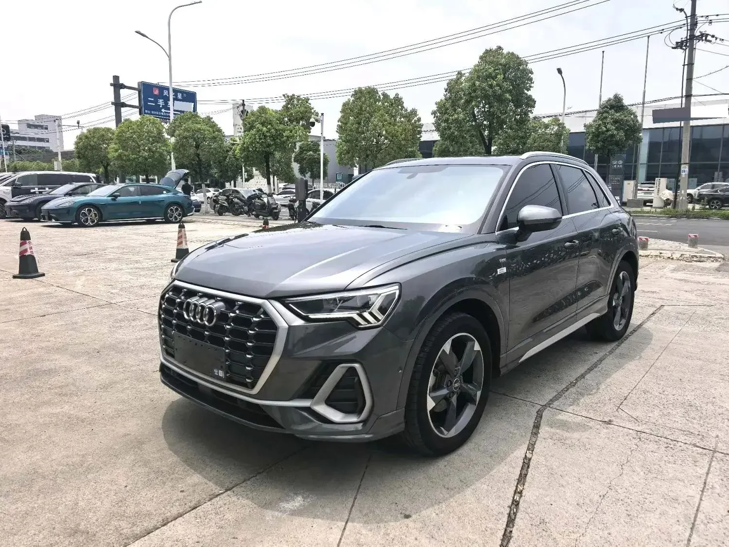 Audi Q3