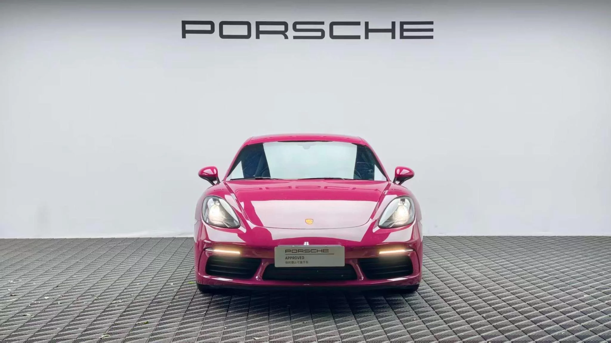 Porsche 718
