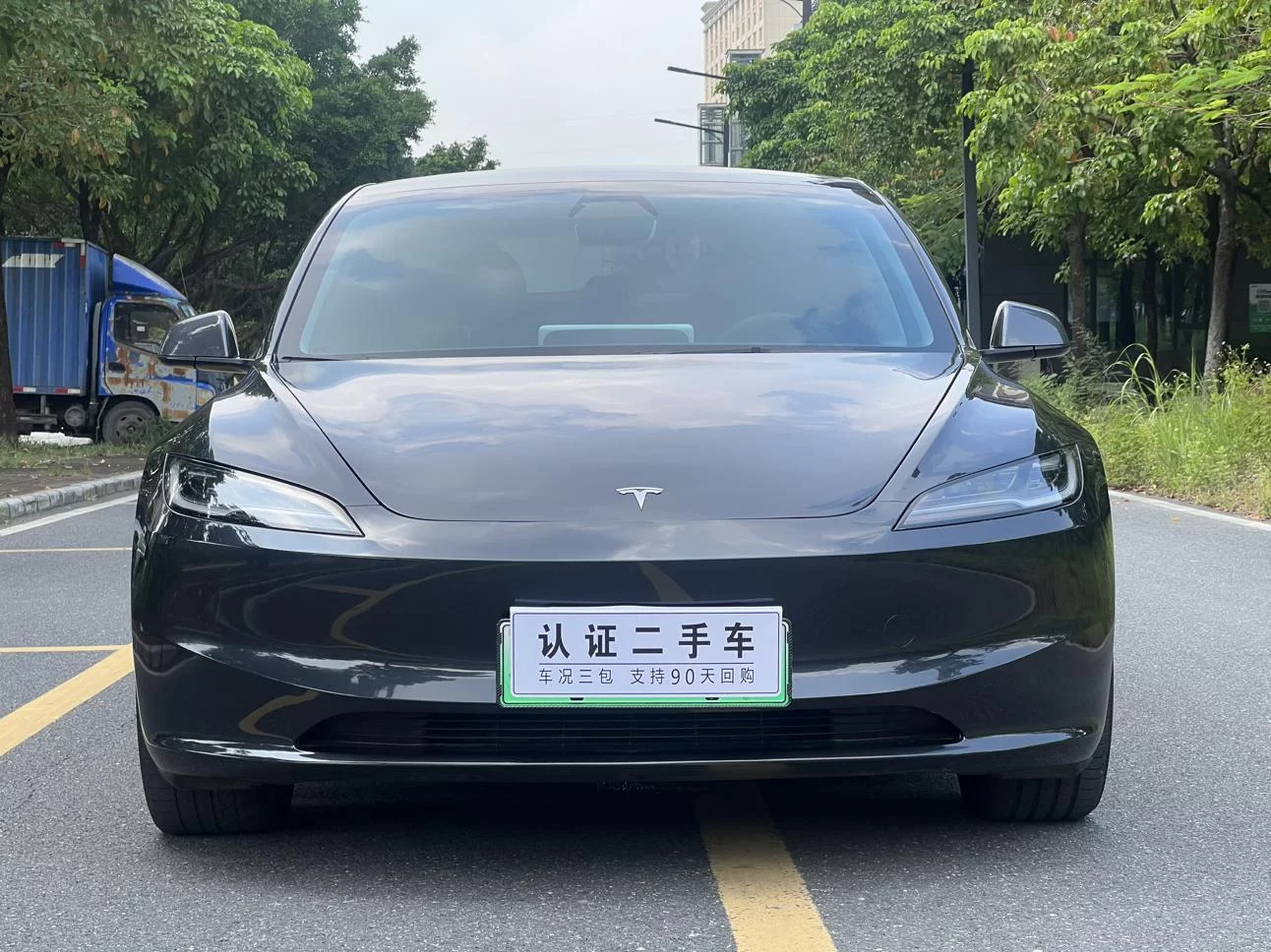 Tesla Model 3  из Китая