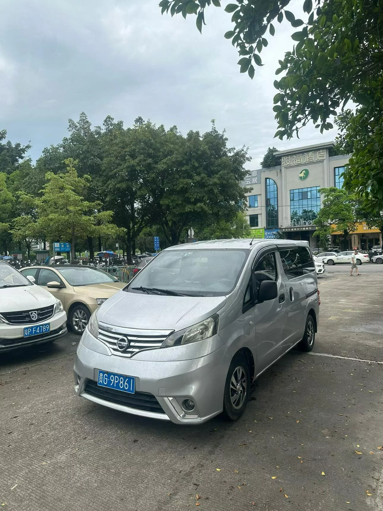 Nissan NV200