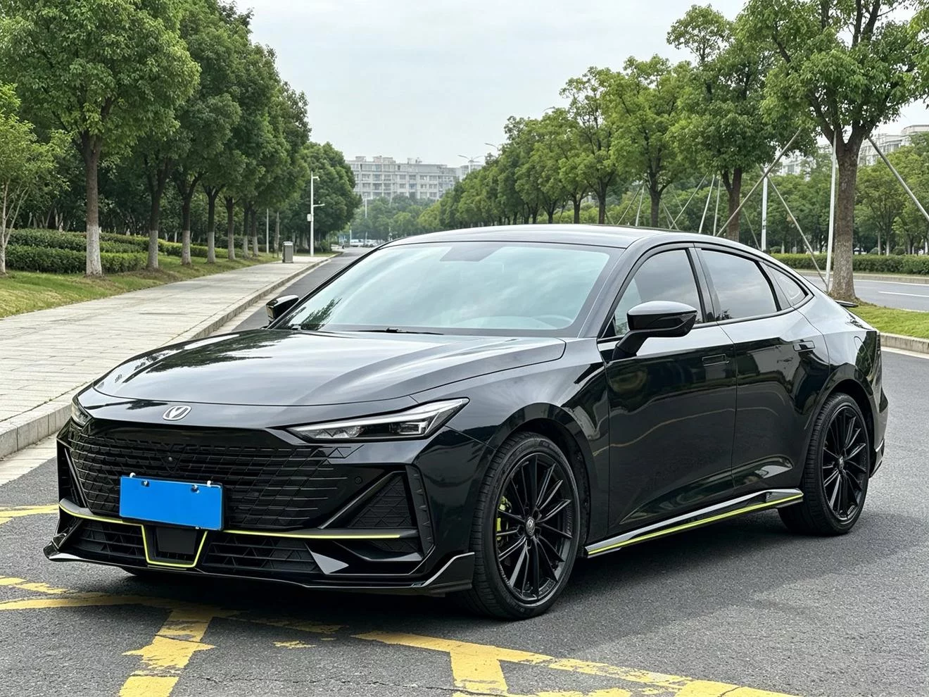 CHANGAN UNI-V