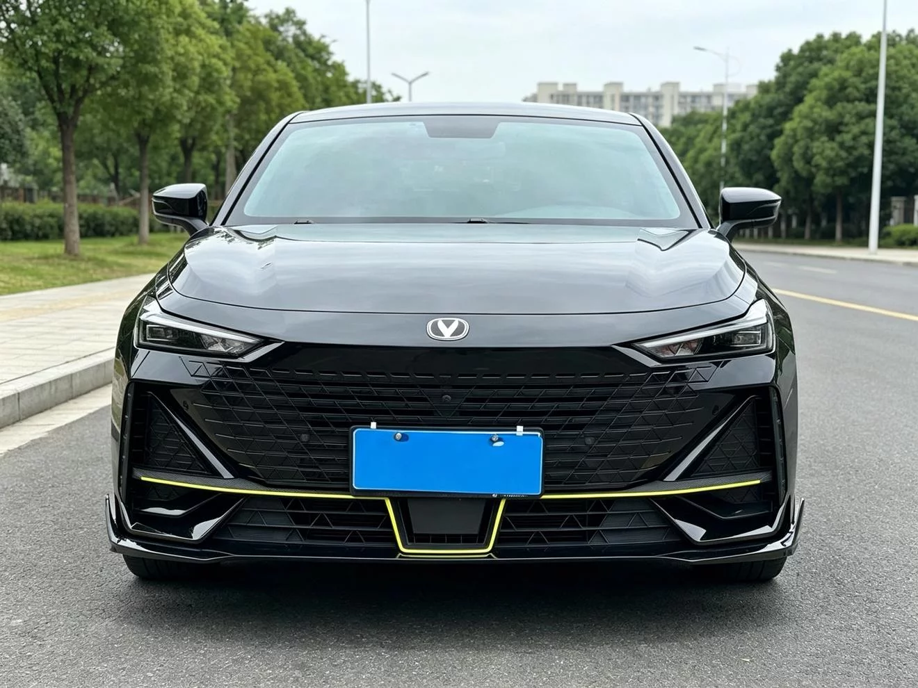Changan UNI-V