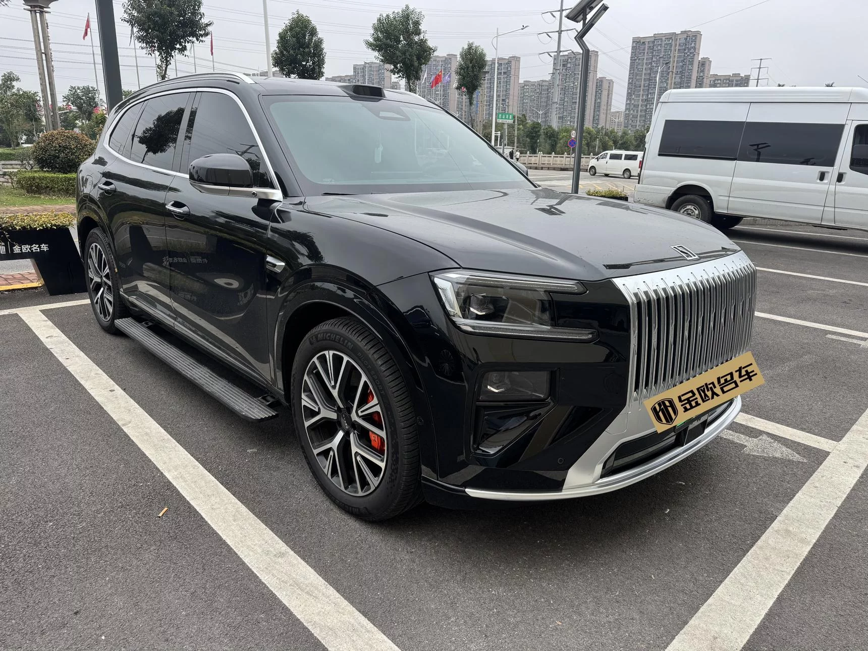 ZEEKR 8X