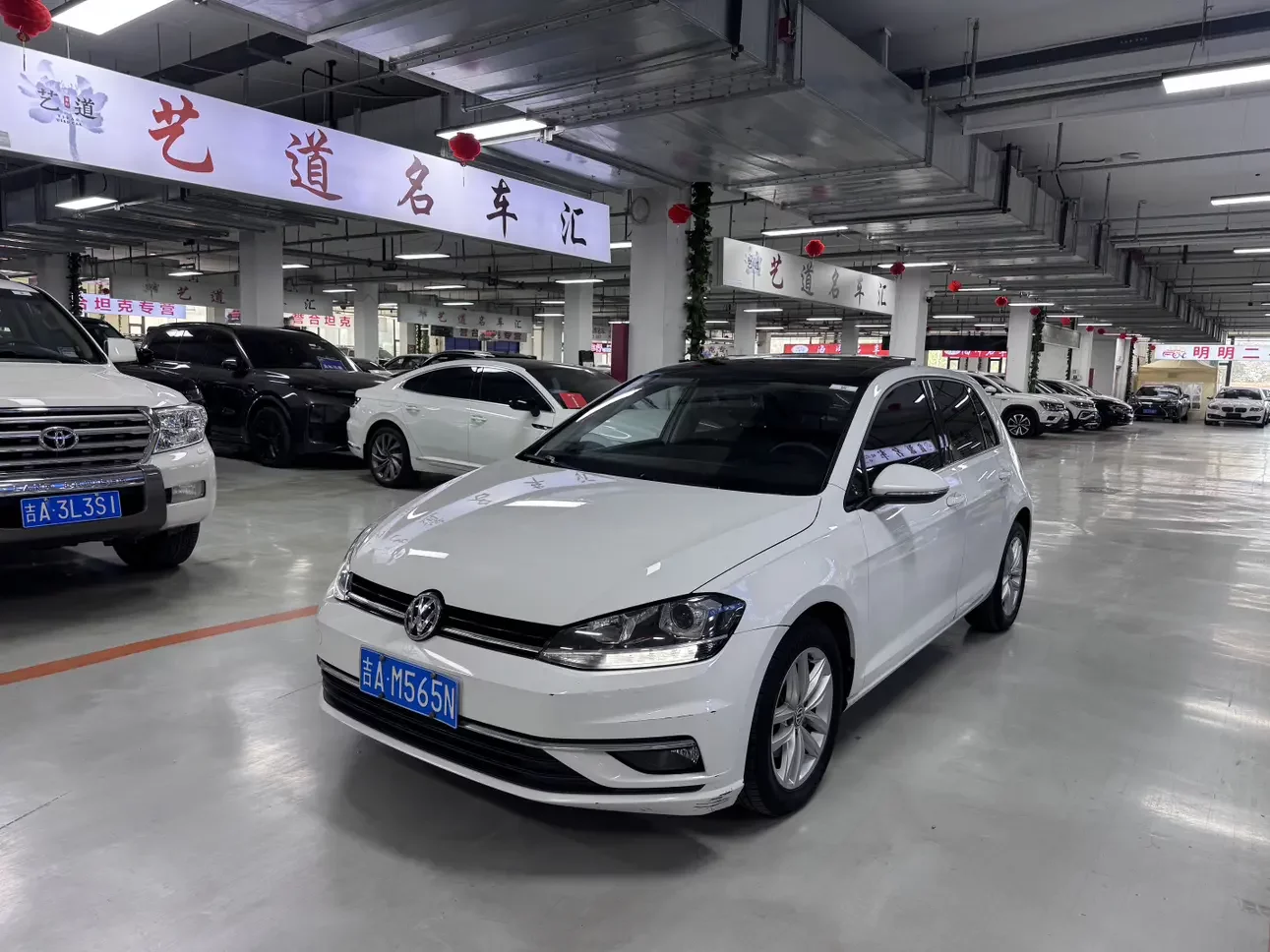 Volkswagen Golf