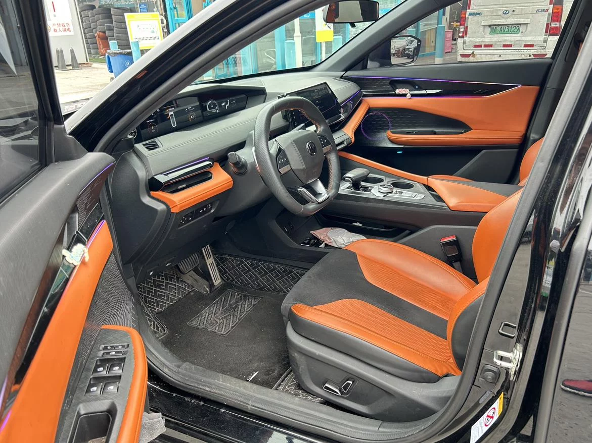 Changan UNI-V