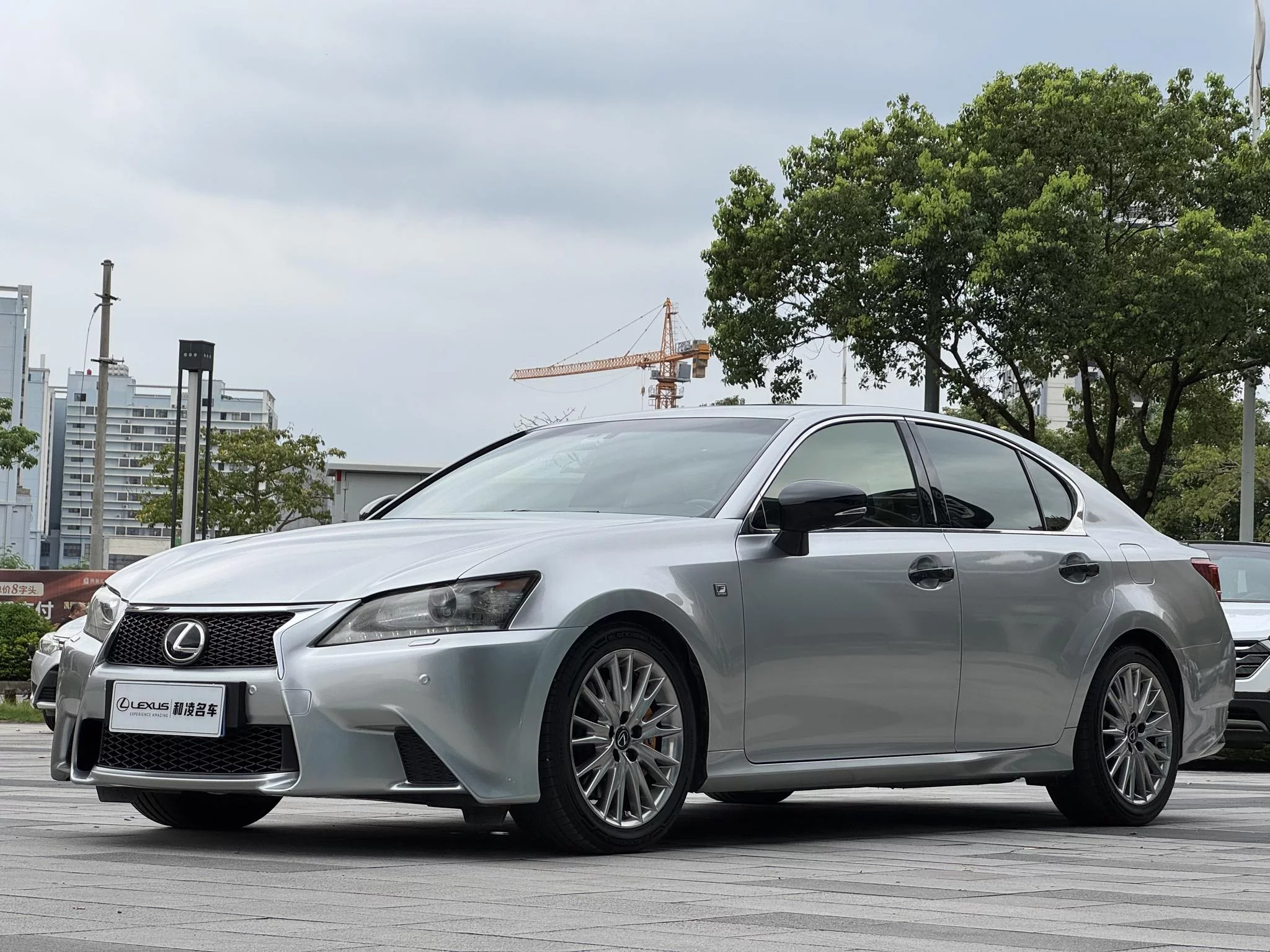 Lexus GS  из Китая