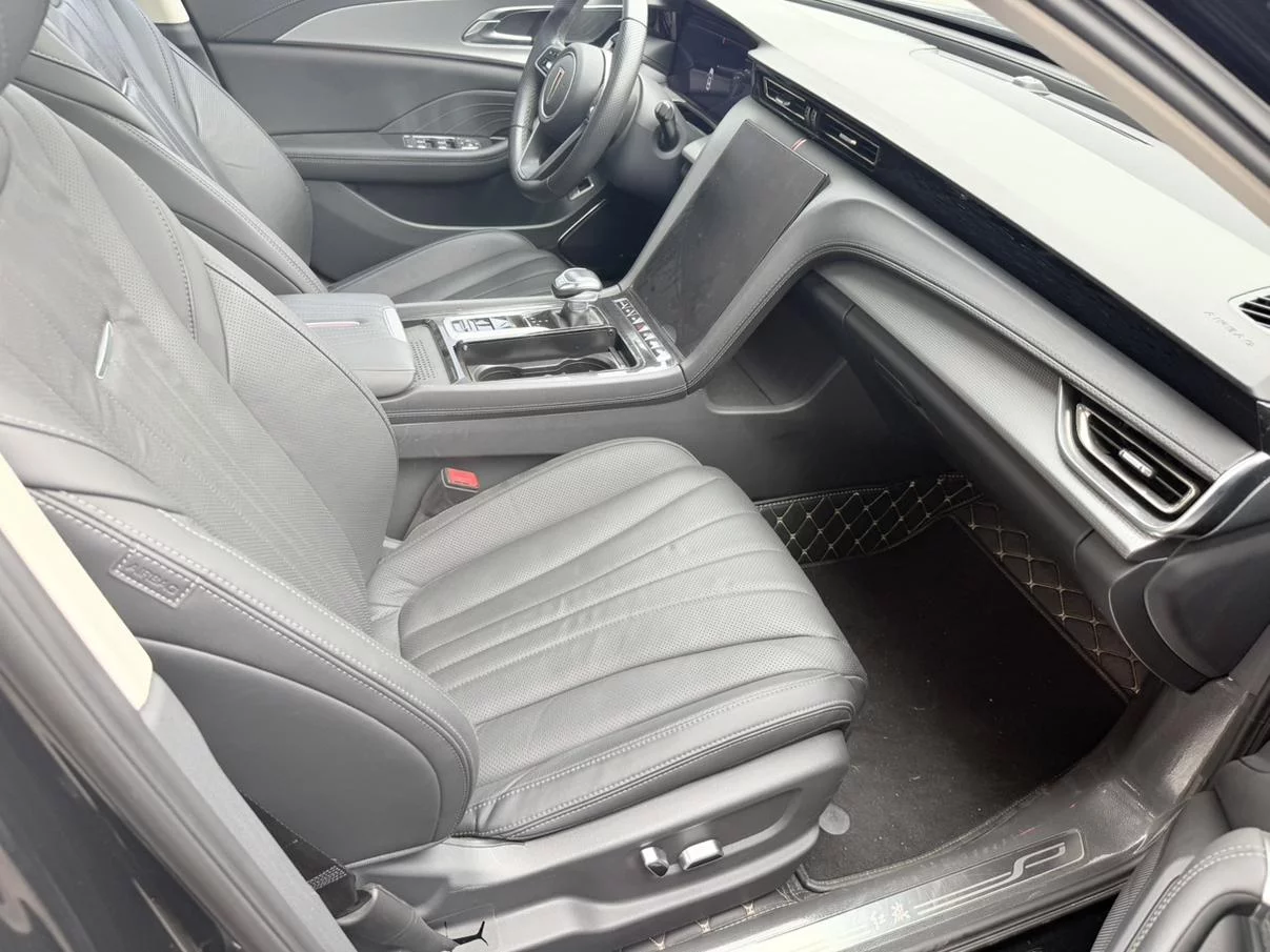 Hongqi H5