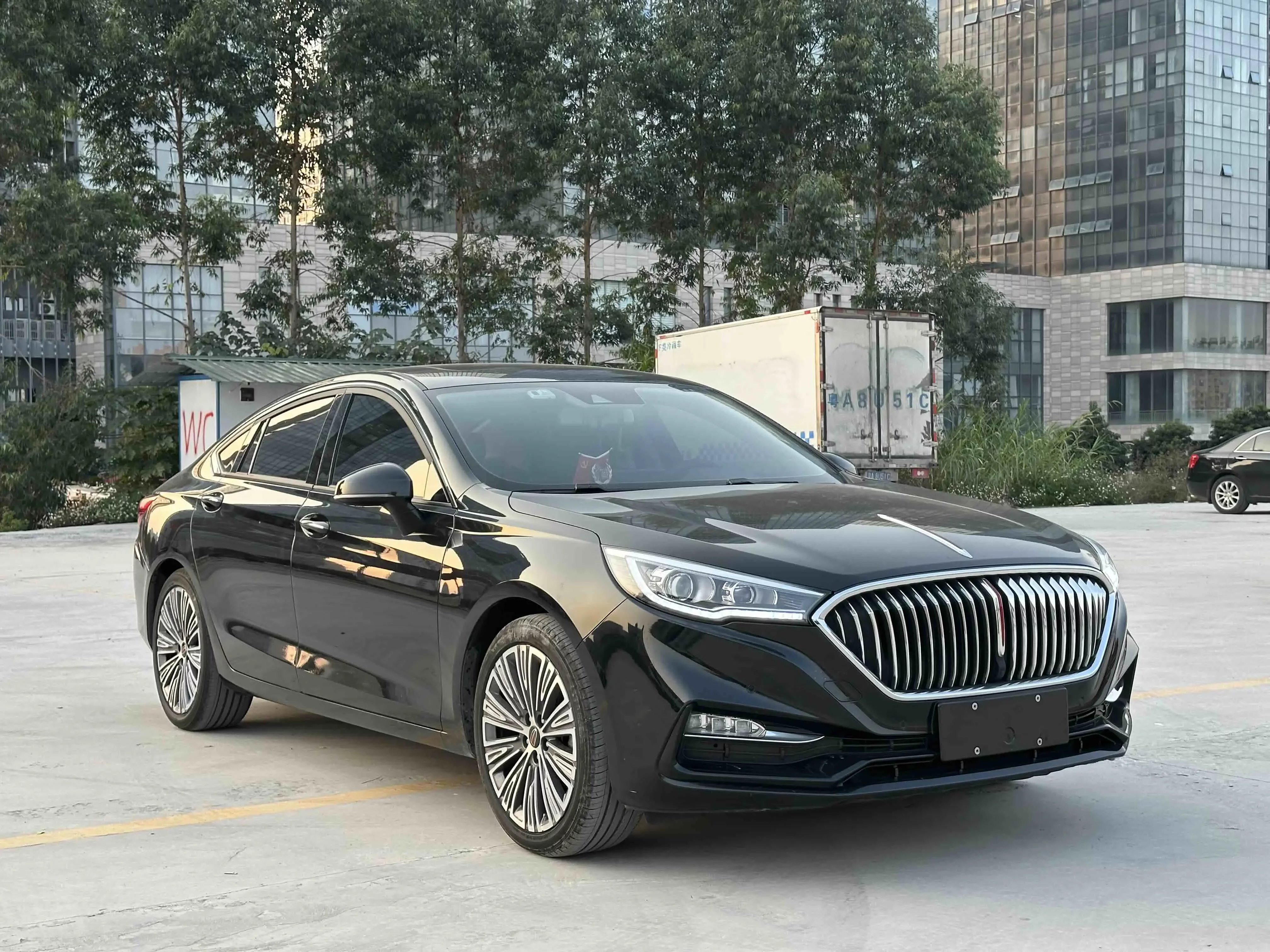 Hongqi H5 classic