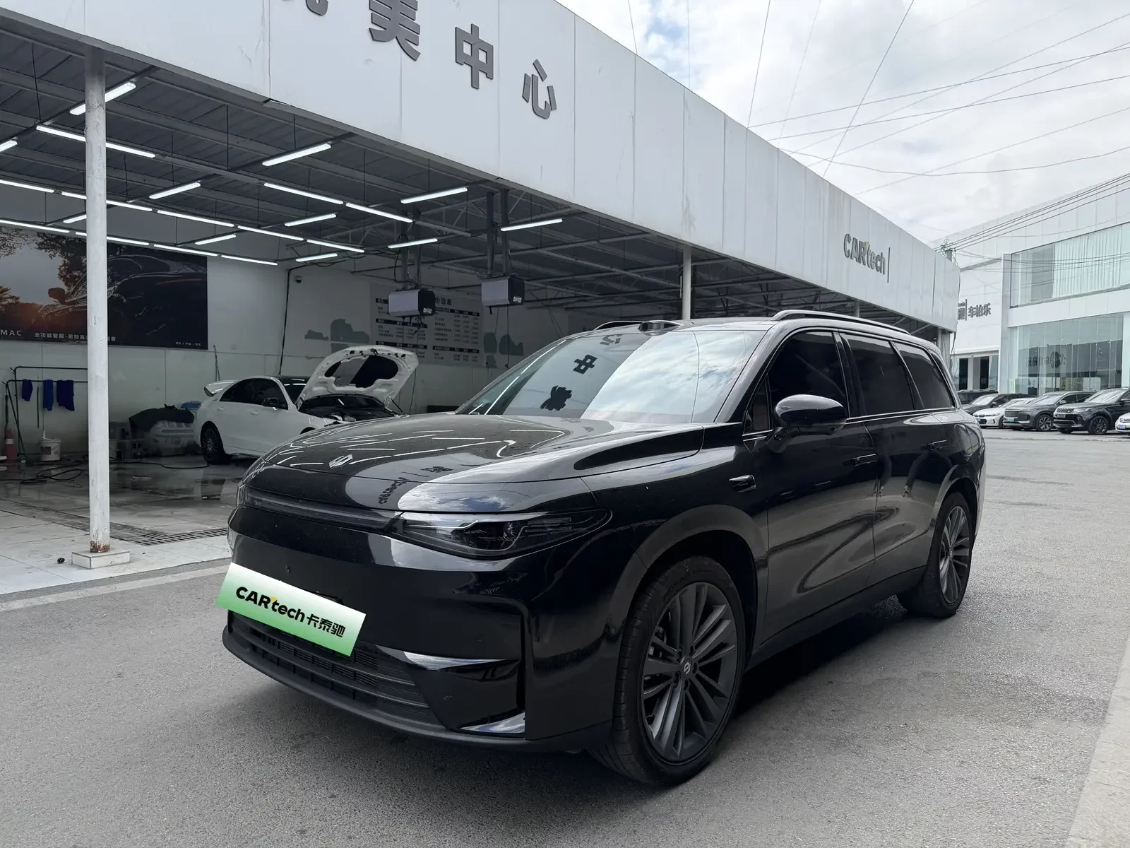 Leapmotor C16