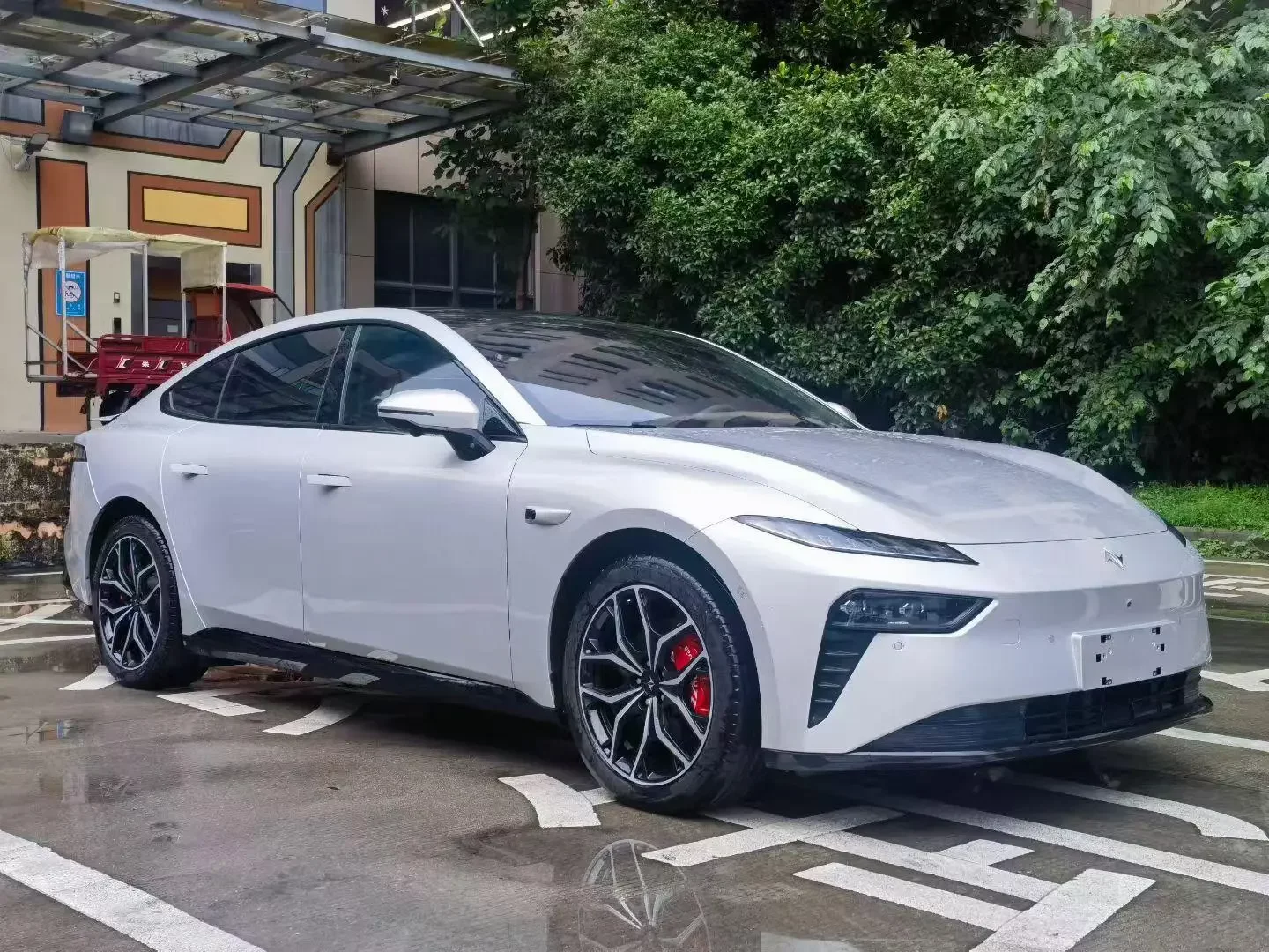 Dongfeng Yipai 007