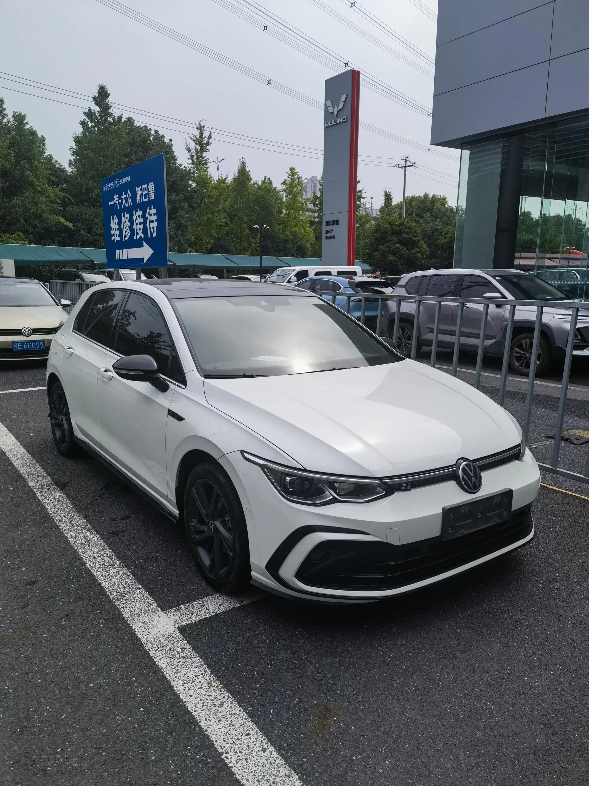 Volkswagen Golf