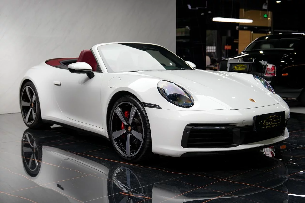 Porsche 911
