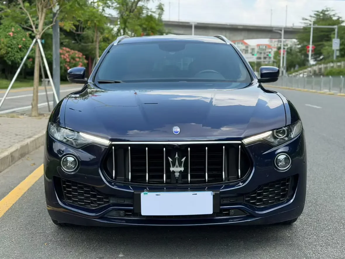 Maserati Levante  из Китая