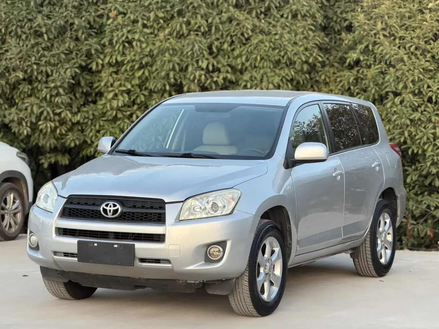 Toyota RAV4  из Китая