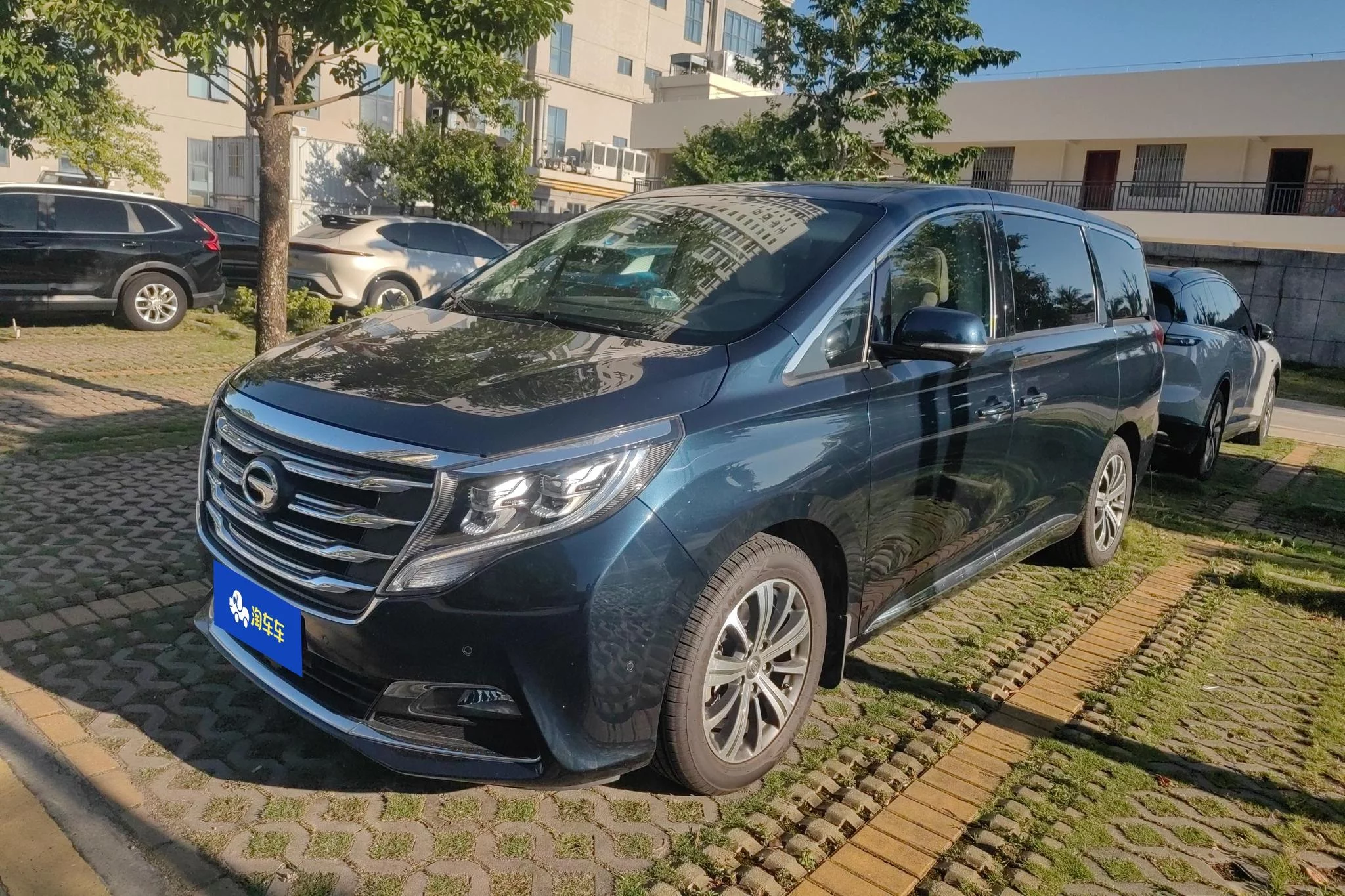 GAC Trumpchi M8