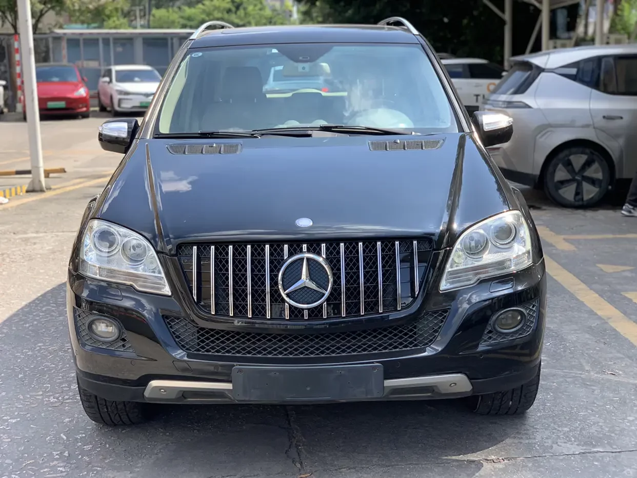 Mercedes-Benz M Class