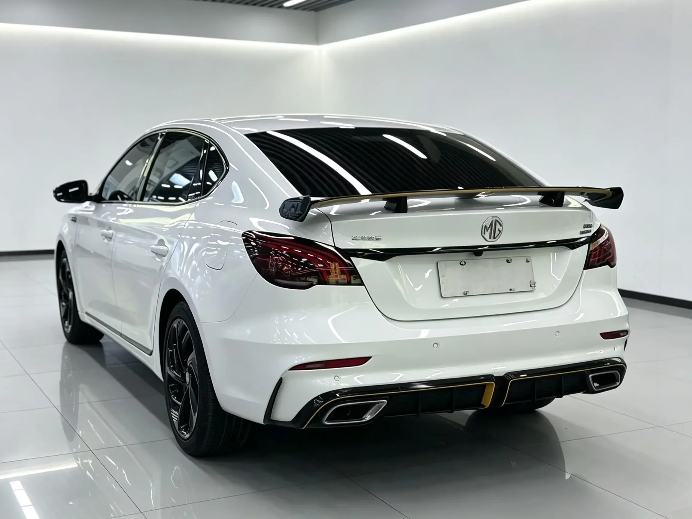 MG 6