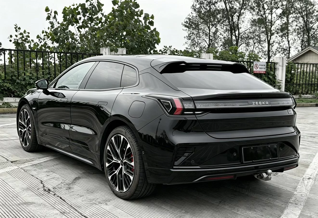 ZEEKR 001