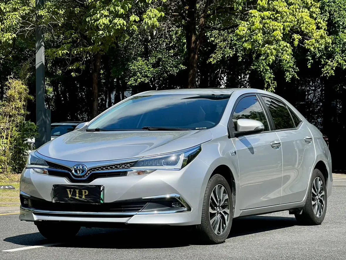 Toyota Corolla Dual Engine E+