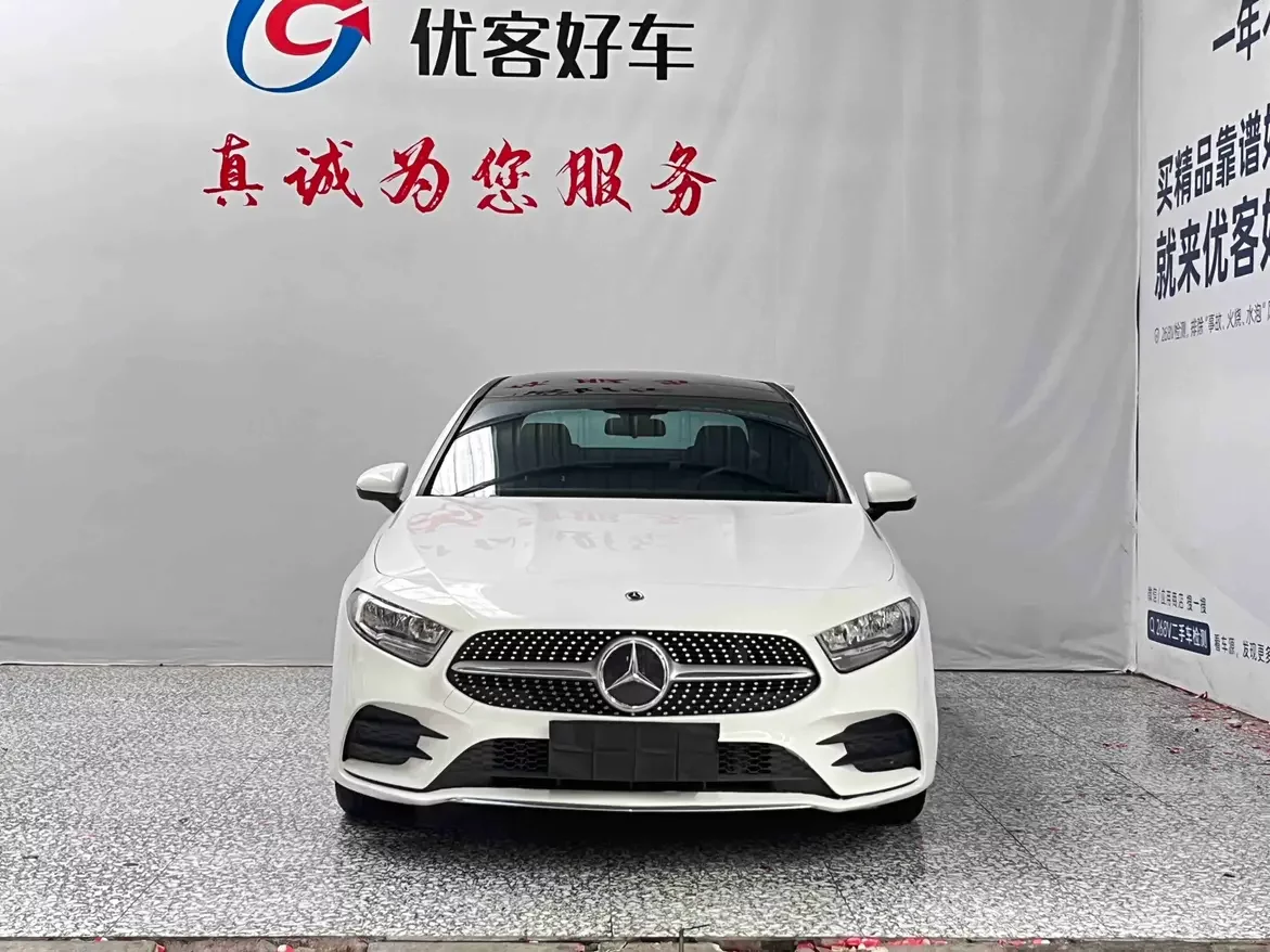 Mercedes-Benz A Class  из Китая