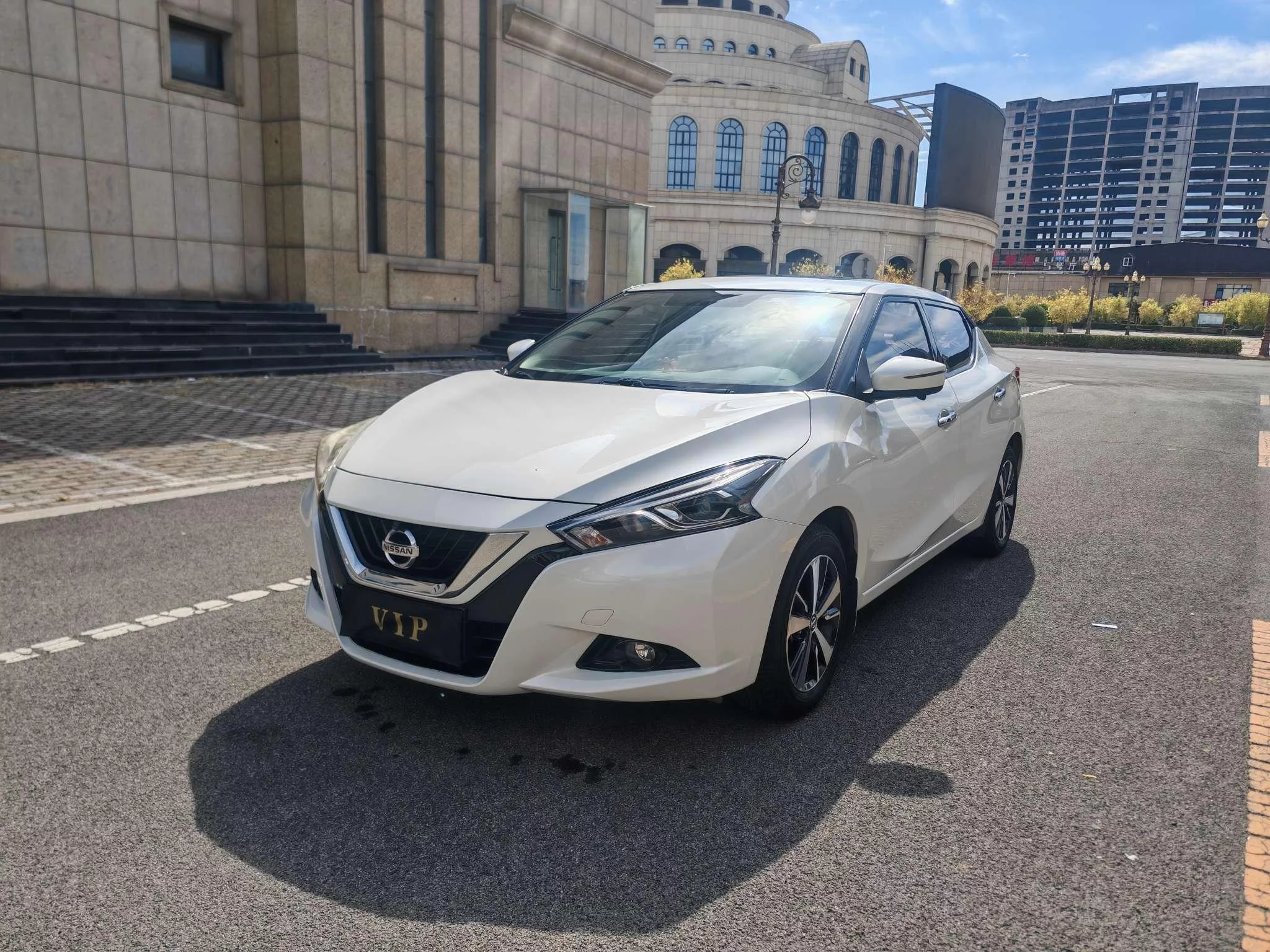 Nissan Bluebird  из Китая