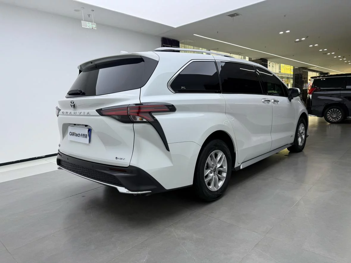 Toyota Granvia