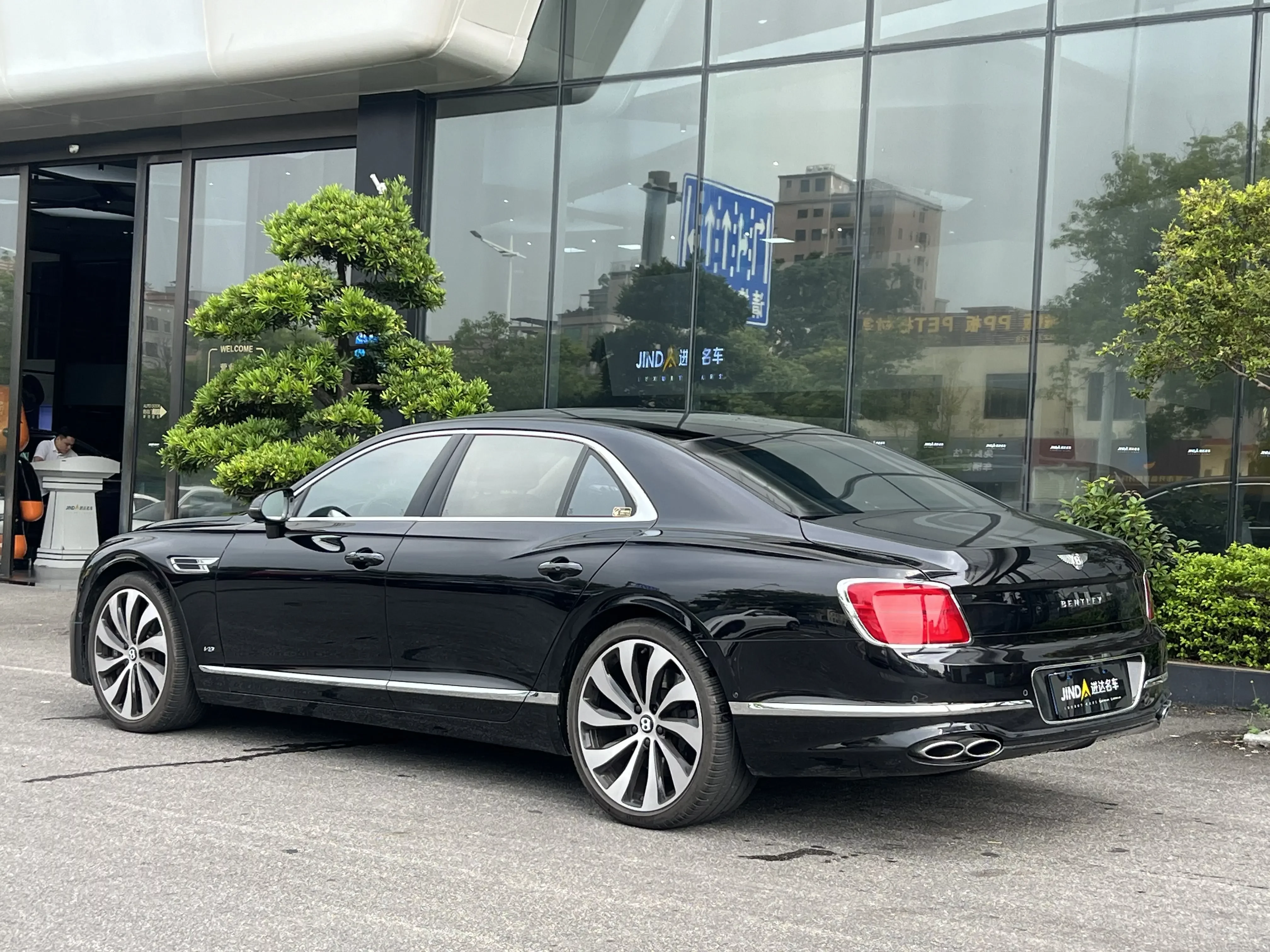 Bentley Flying Spur