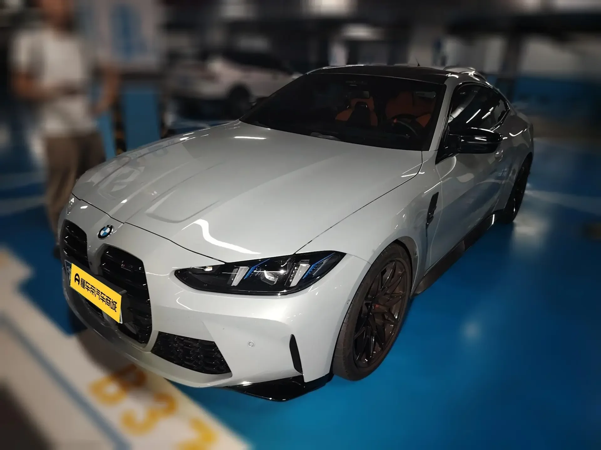 BMW M4