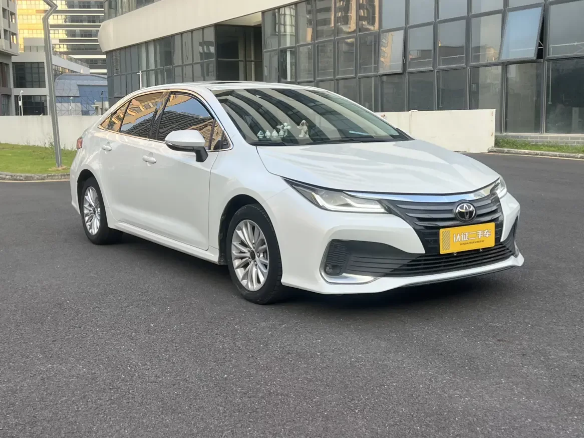 Toyota Asiatic lion