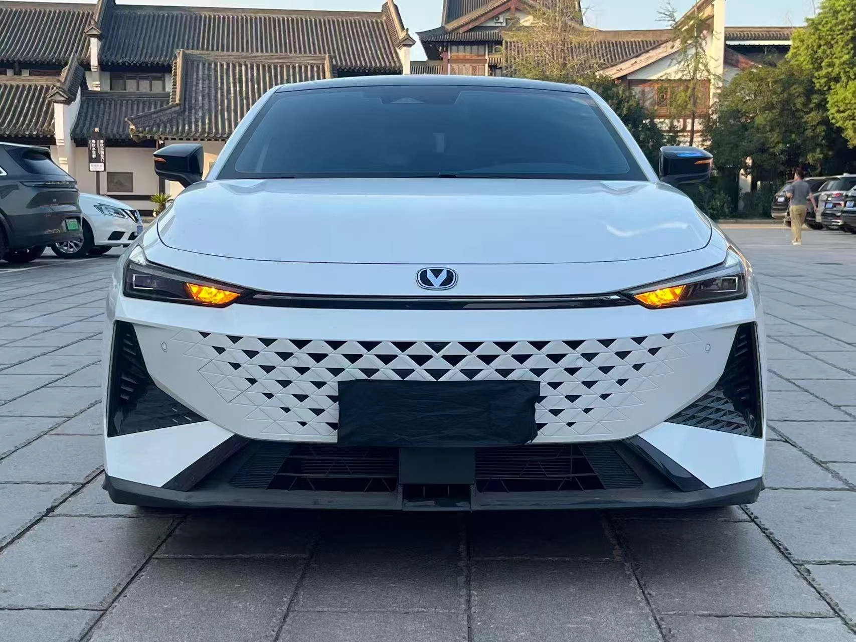 Changan UNI-V