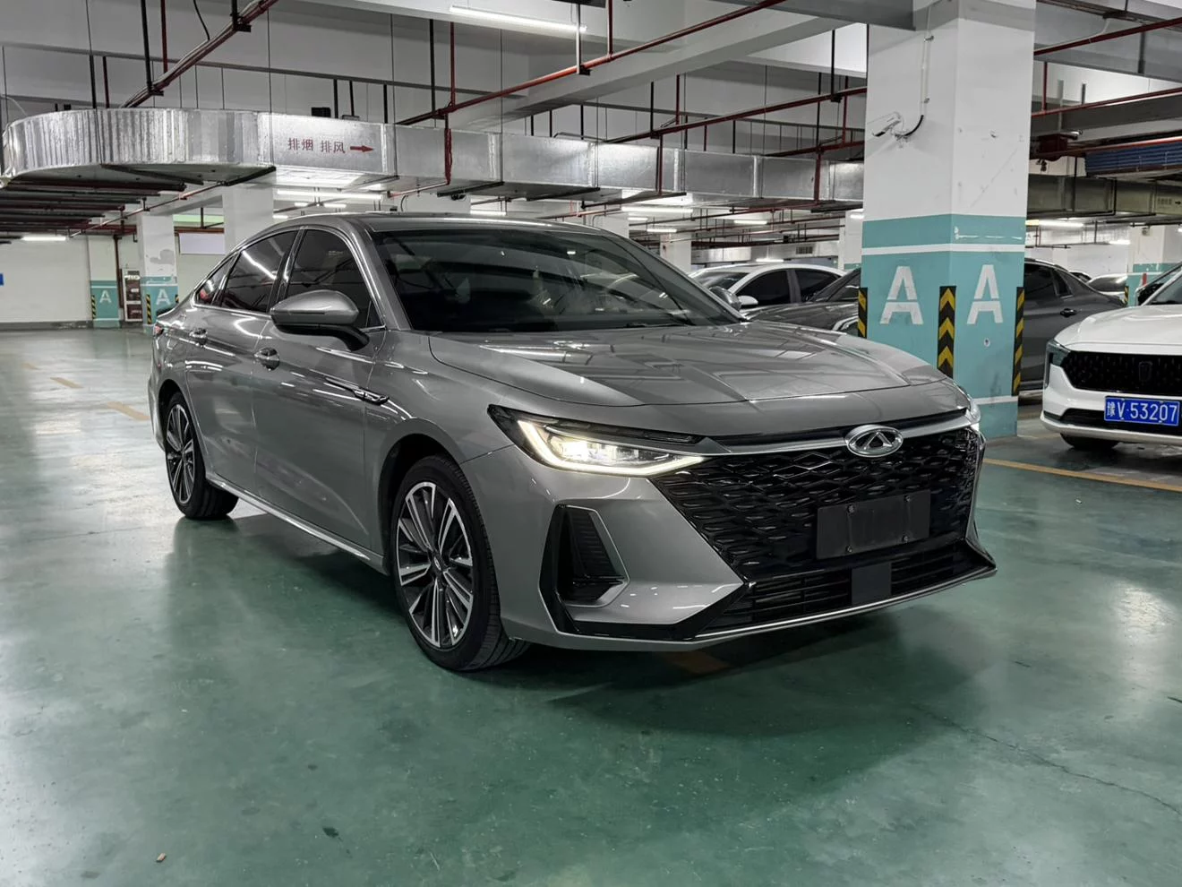 Chery Arrizo 8