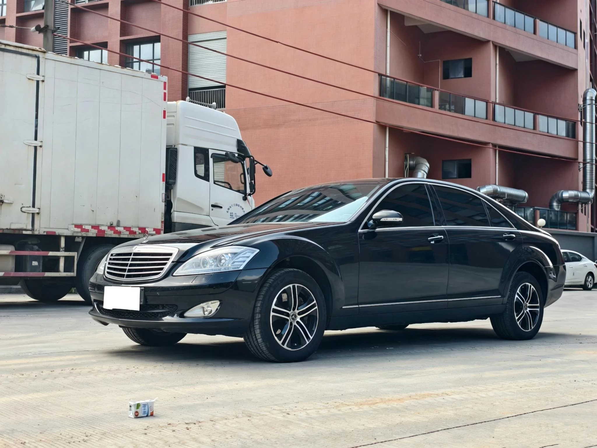 Mercedes-Benz S Class  из Китая