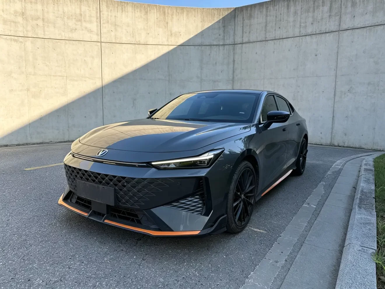 Changan UNI-V