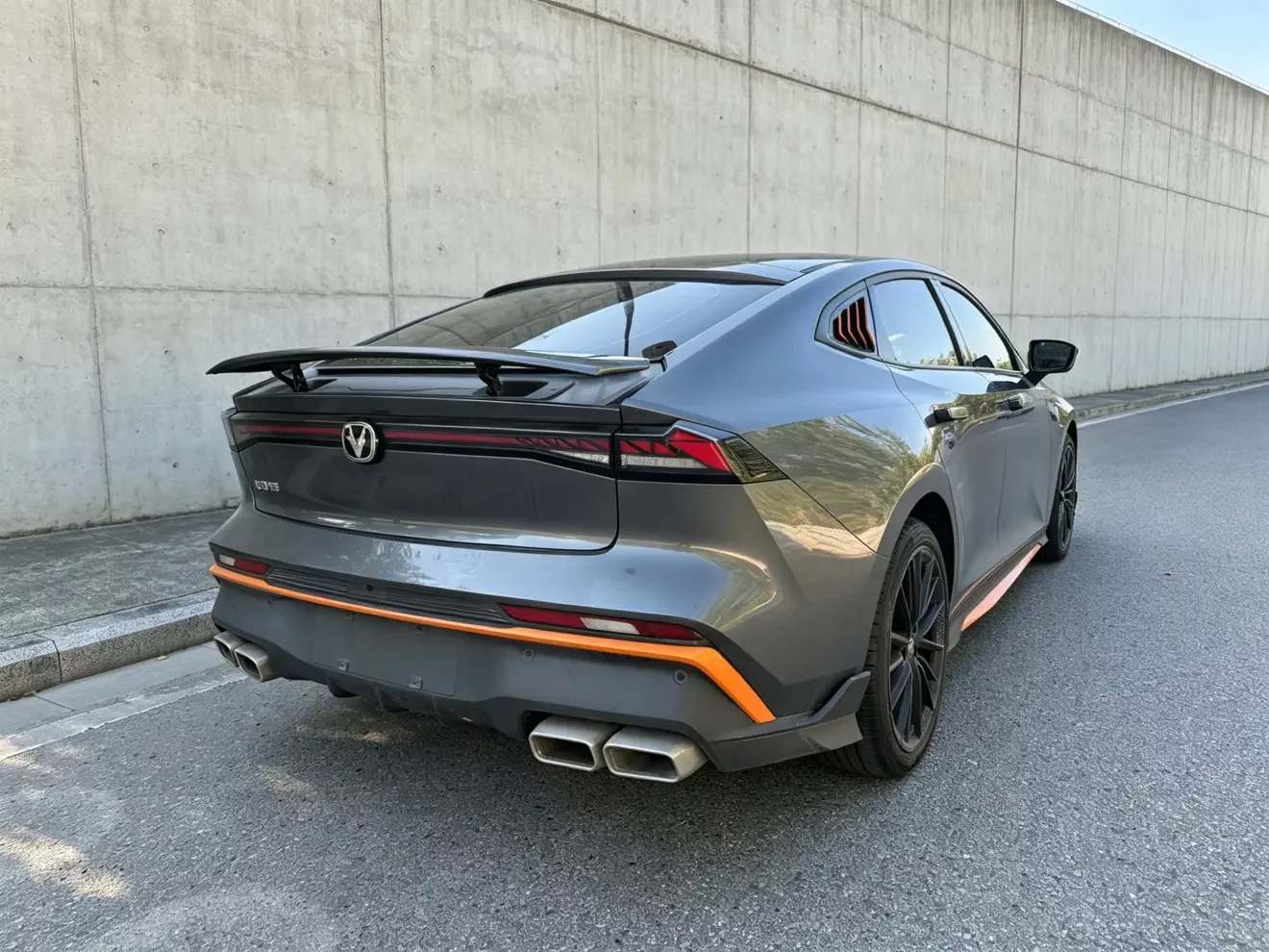 Changan UNI-V