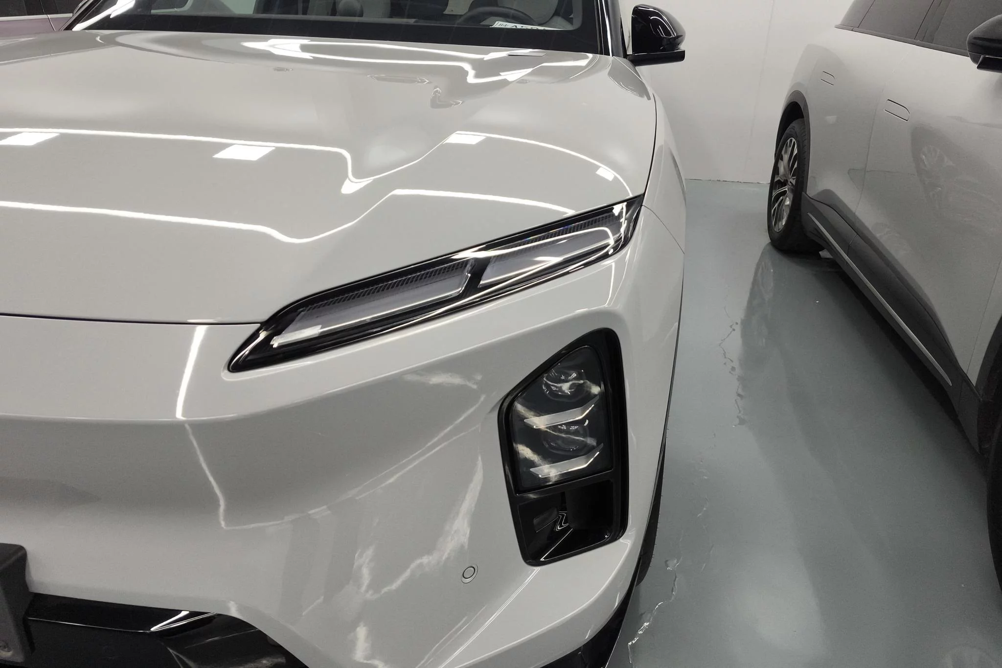 NIO ES6