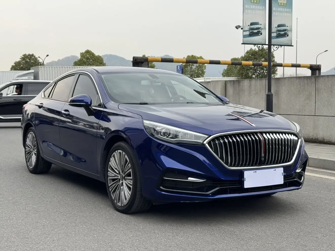 Hongqi H5 classic