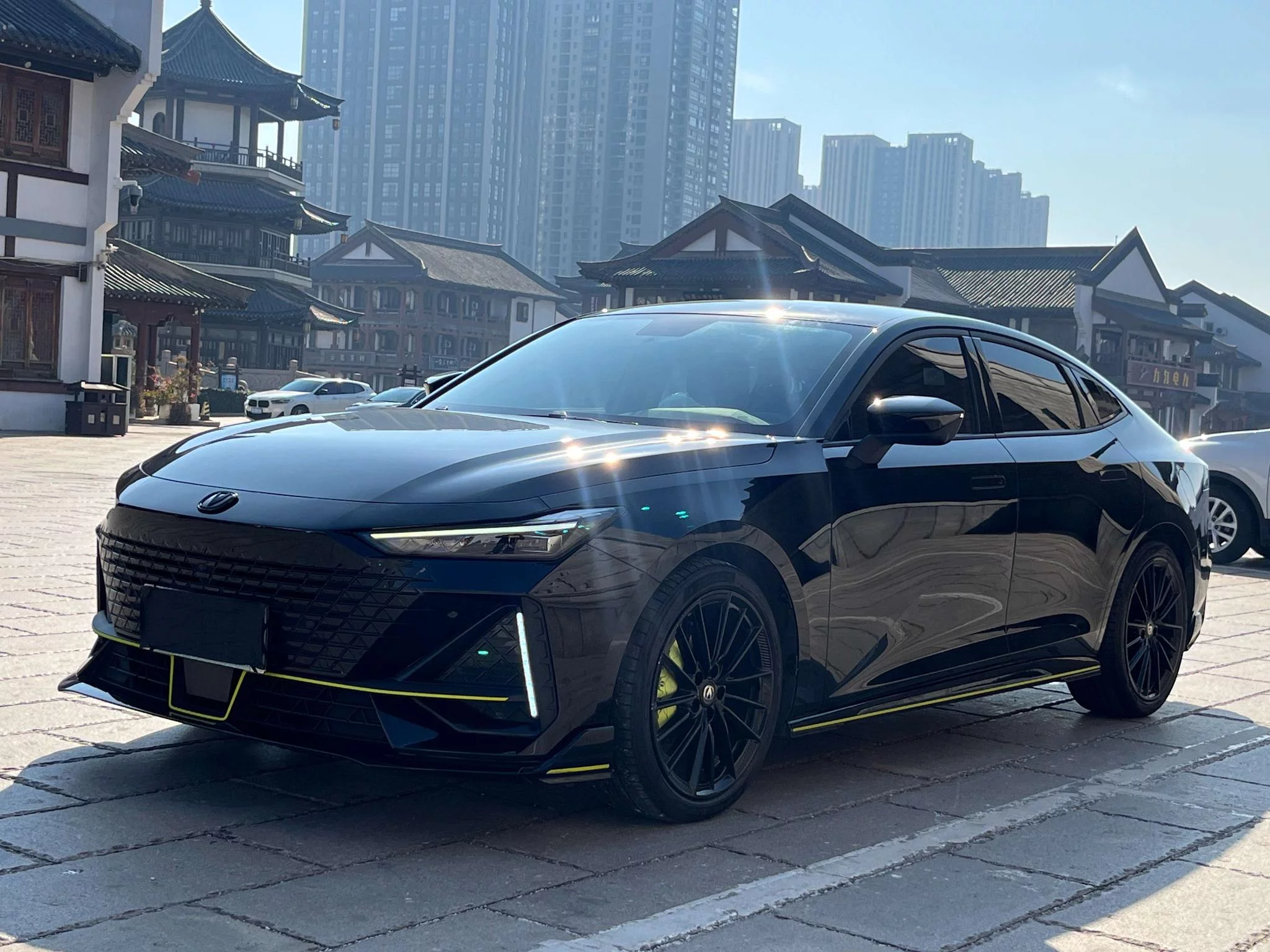 CHANGAN UNI-V