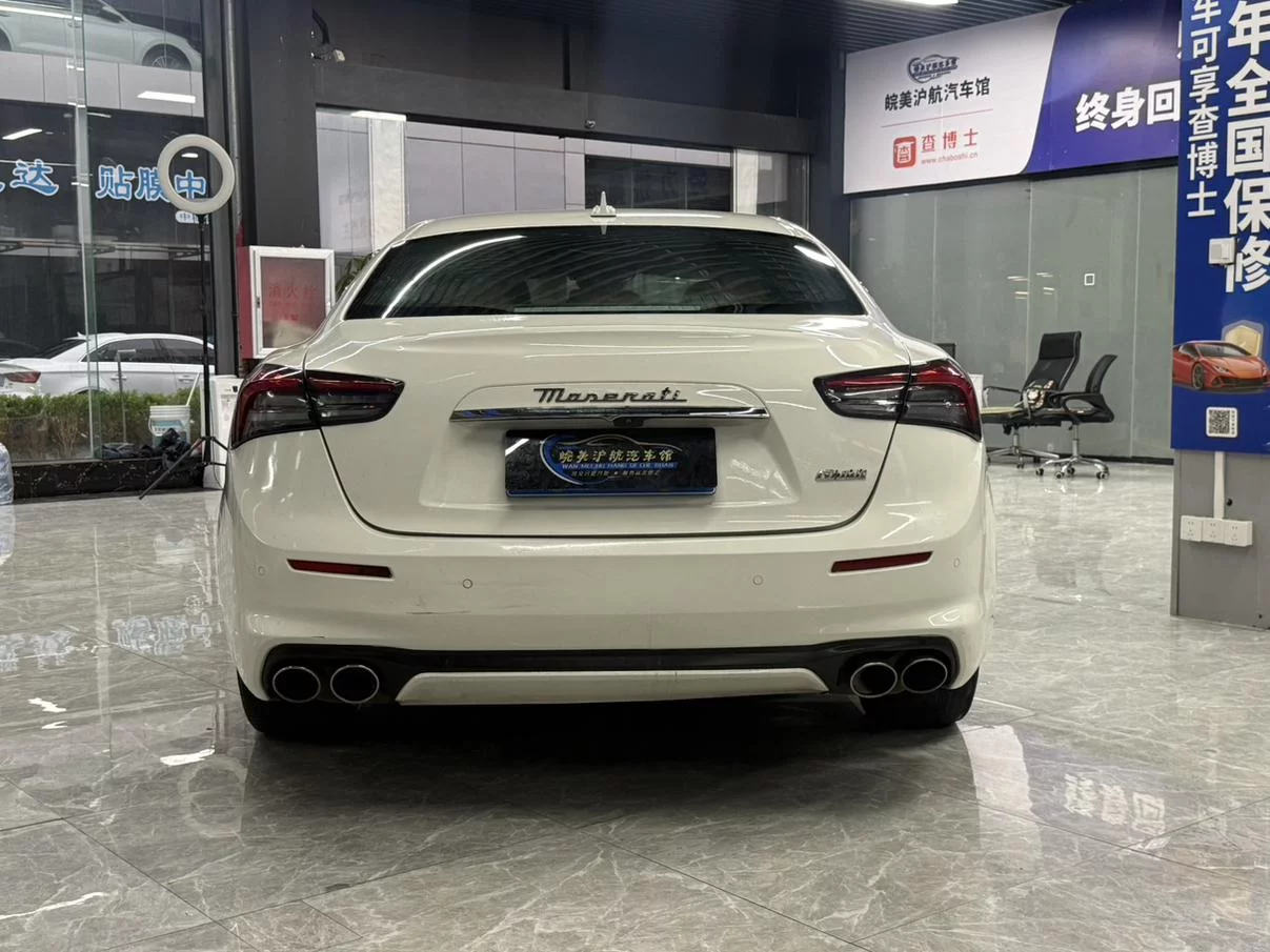 Maserati Ghibli