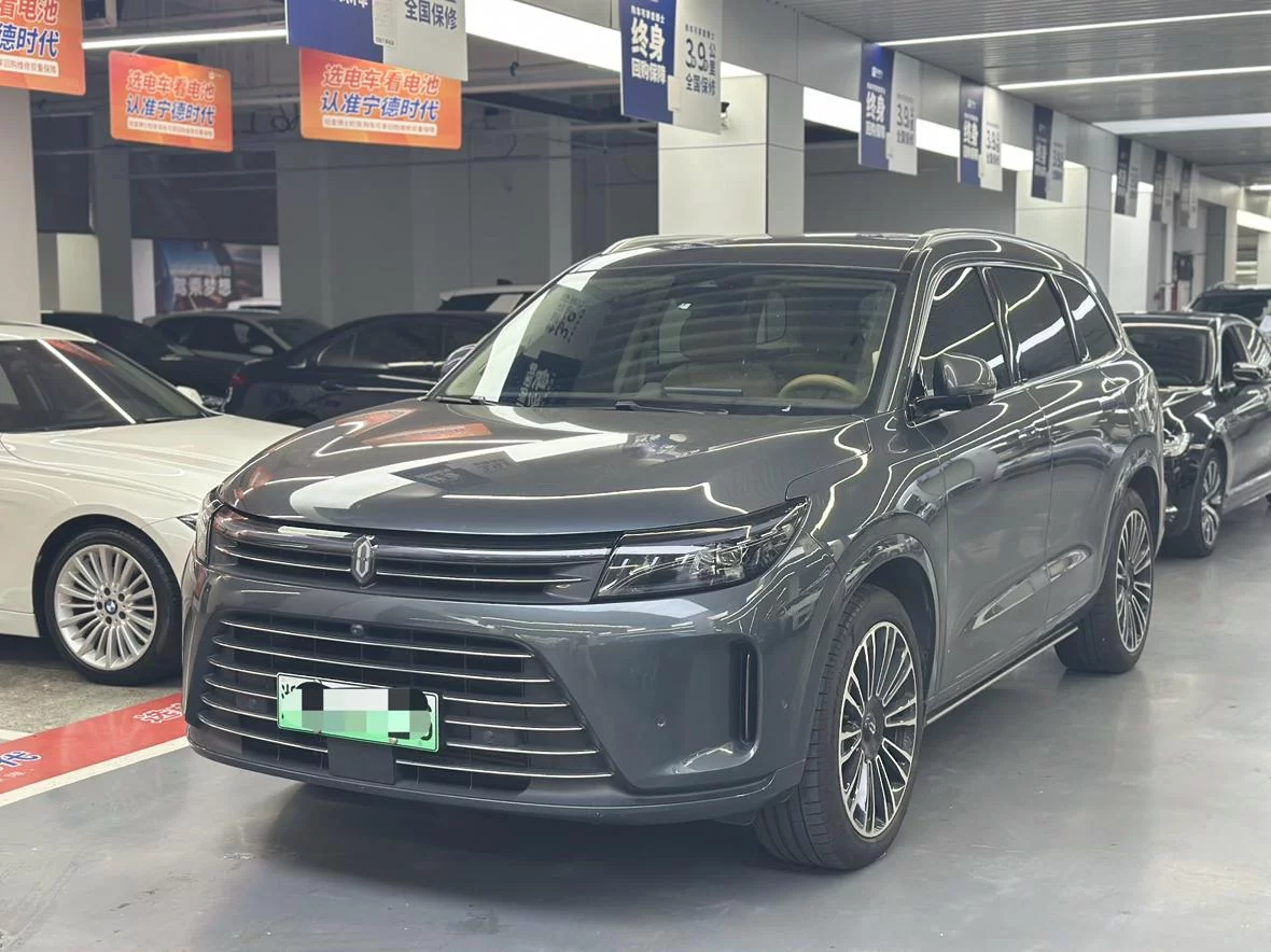 AITO M7
