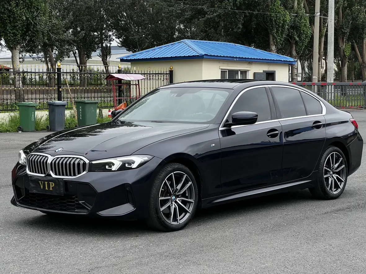 BMW 3-SERIES
