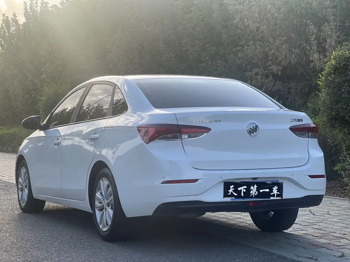 Buick Yinglang