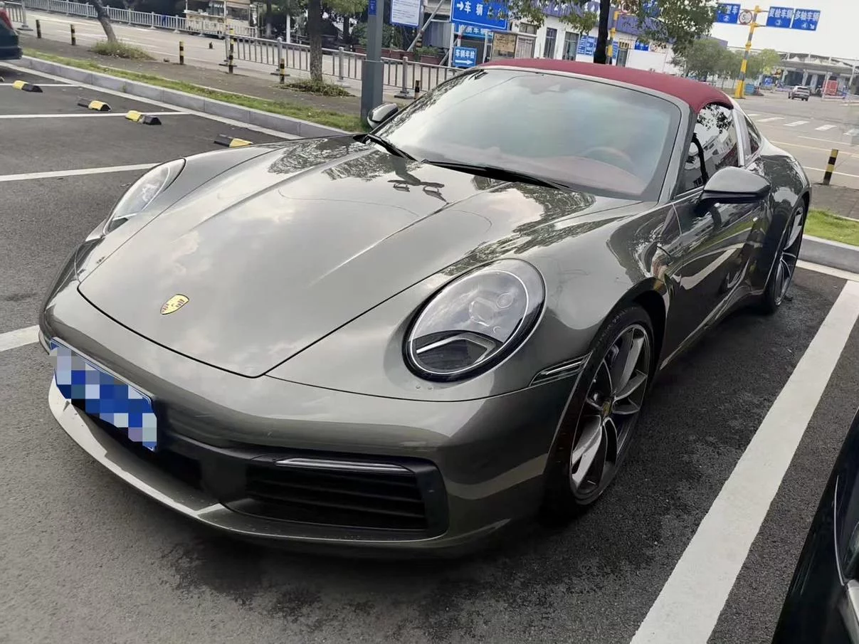 Porsche 911