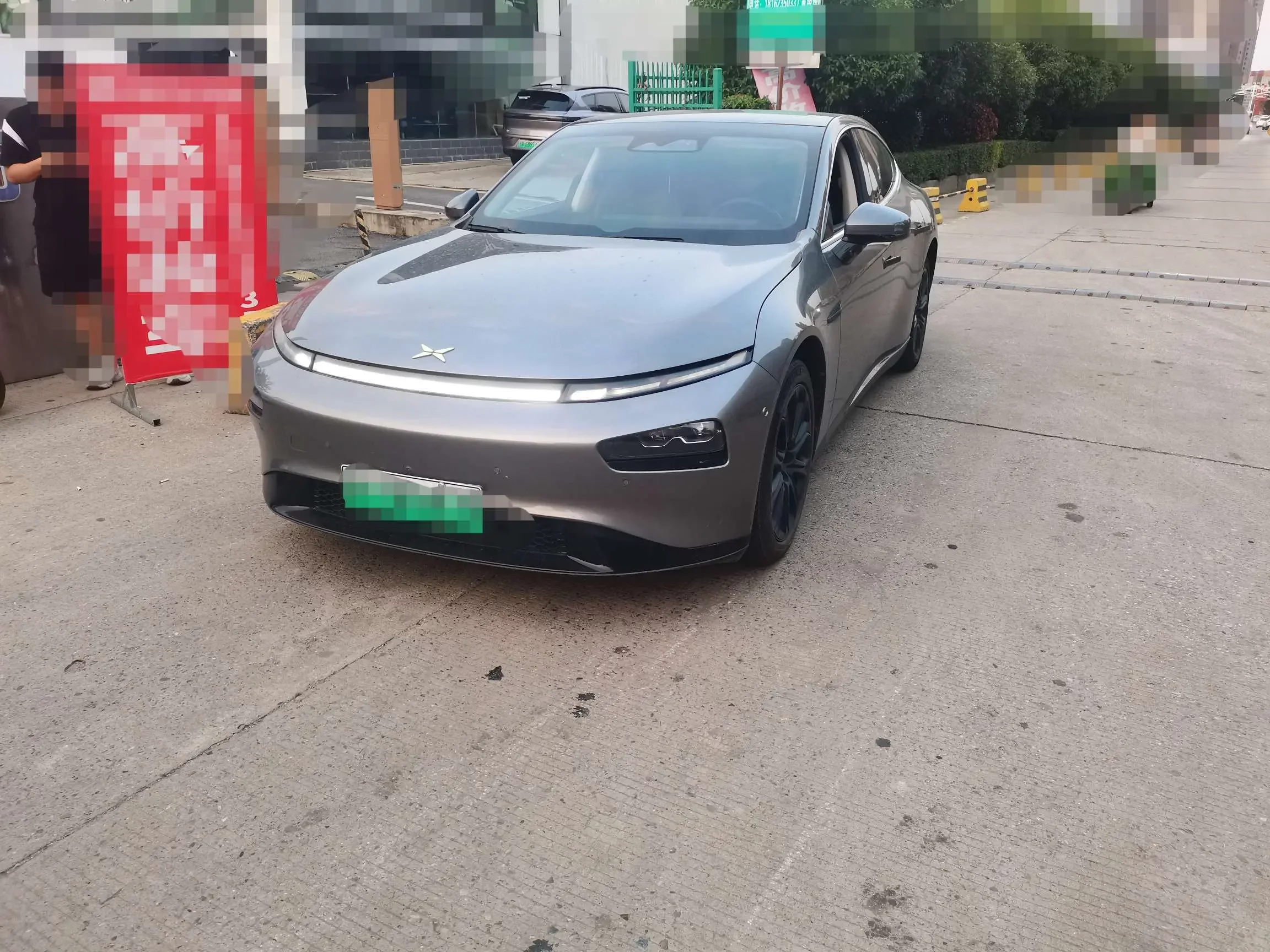 XPENG P7